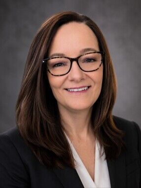 Meet your Posher, Carissa